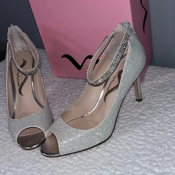 💎6.5 NINA BLING SHOWS💎 - Picture 11 of 14